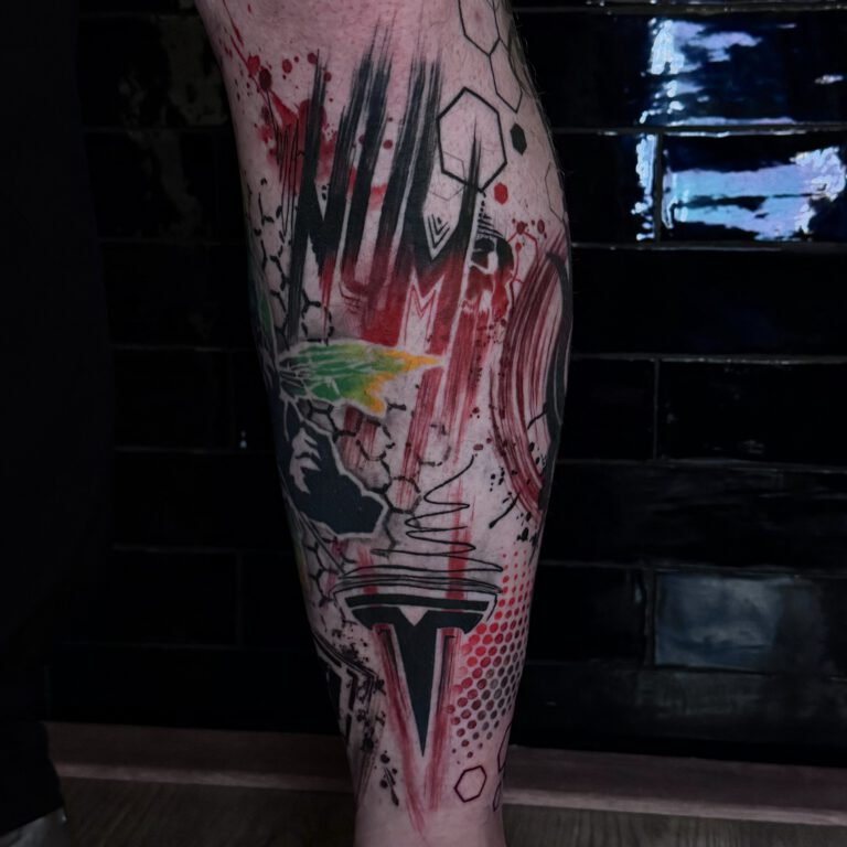 Linkin Park numb trash polka style leg tattoo by Marloes Lupker