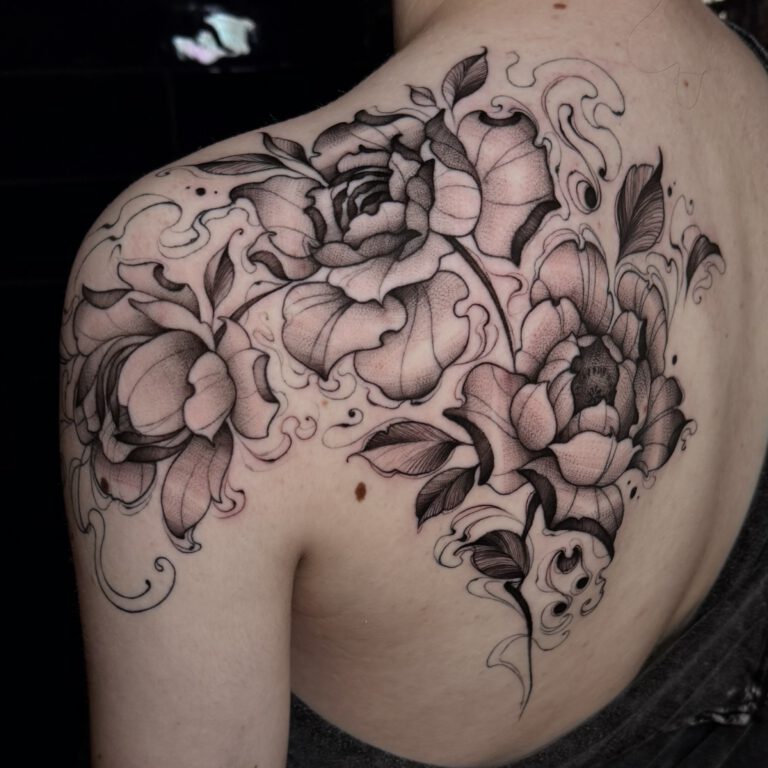 sketchy peony roses tattoo by Marloes Lupker