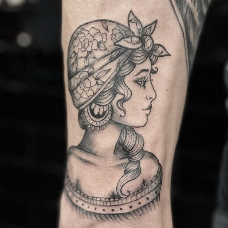 gypse girl tattoo by cleo vlaming