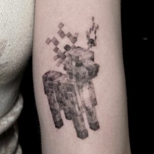 Stantler minecraft style pokémon tattoo by Yara Verhoeve