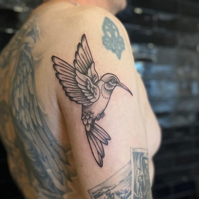 traditional humming bird tattoo by Cleo Vlaming
